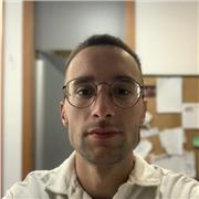 Cualquier tipo de deporte, llevo más de 12 años haciendo deporte y 8 de ellos atletismo y dando clases de baile